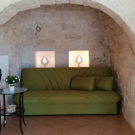 Holiday home Trullo Il Zippo In Zippitello