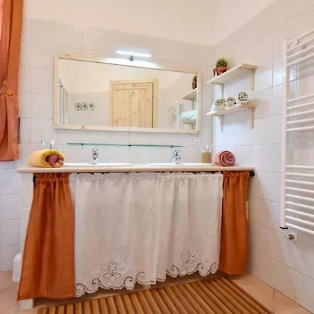 Trullo Il Zippo In Zippitello Holiday home *